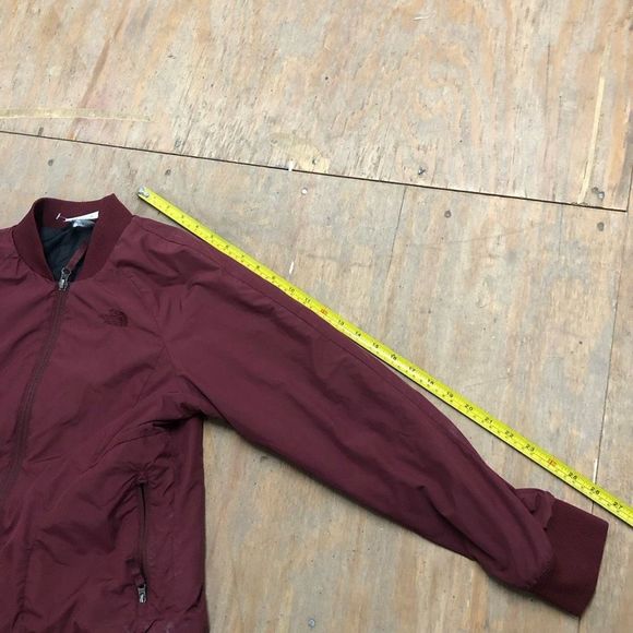 The North Face Maroon Bomber Jacket Full Zip Up Size Girl’s Size Large 14/16 - Picture 5 of 5